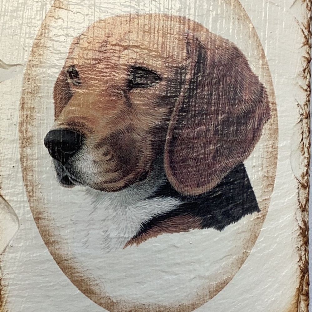 Beagle Lovers! Vintage “Beagle” Welcome Hanging Sign on Slate. 12 x 8 inches. - Picture 2 of 4